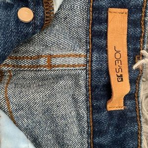 The wasteland short COLLECTORS EDITION